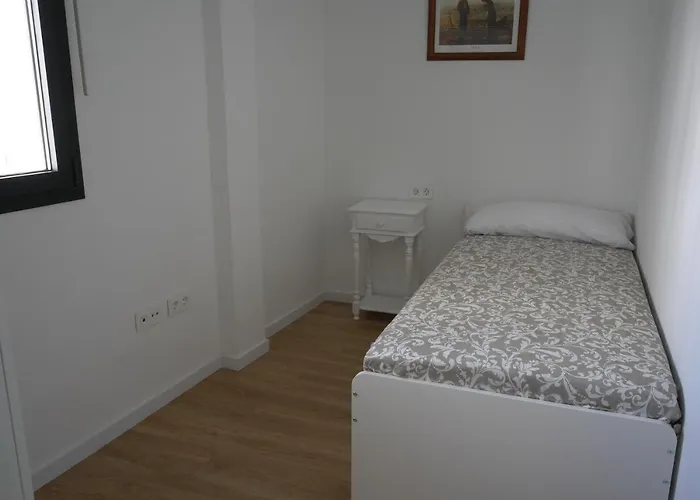 Almona De Triana - Kainga Homes